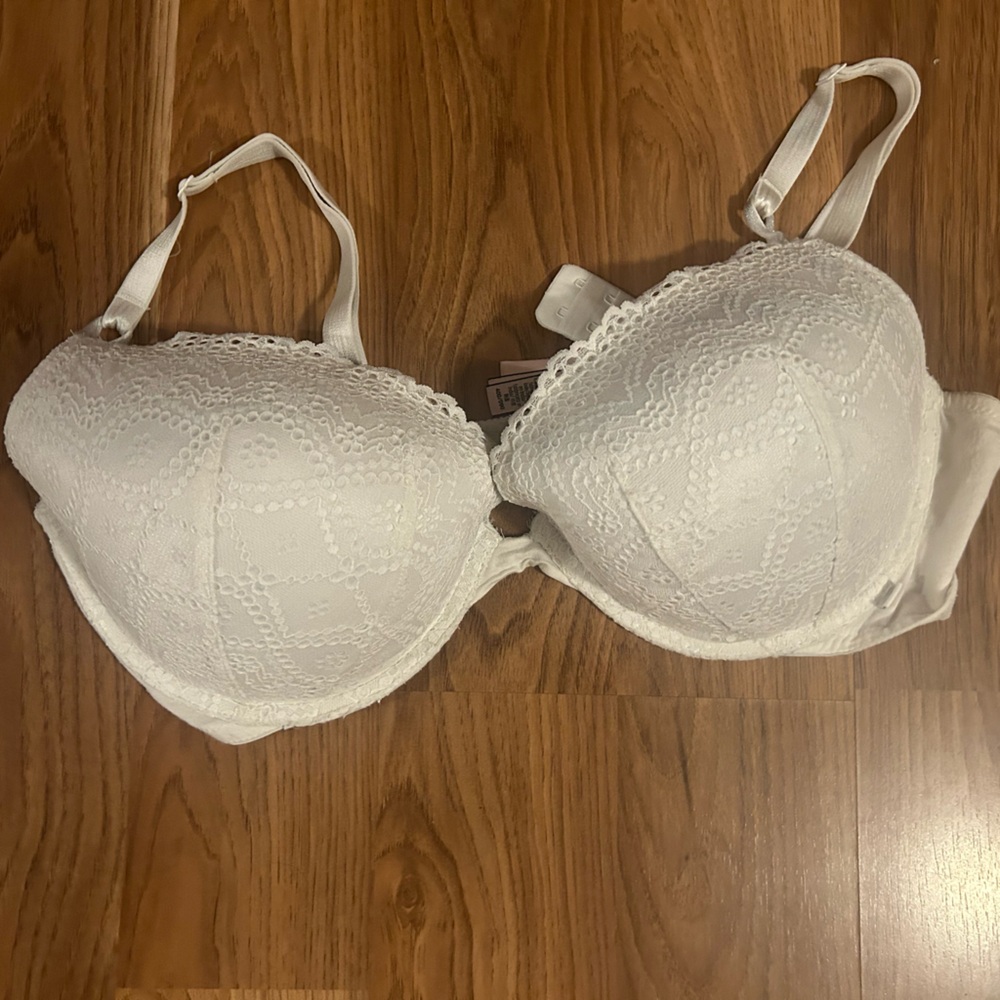 White Victoria Secret Bra